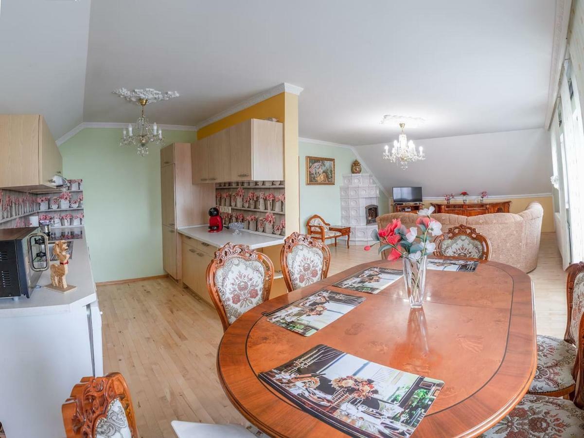 Apartma Ajda Komenda Ngoại thất bức ảnh
