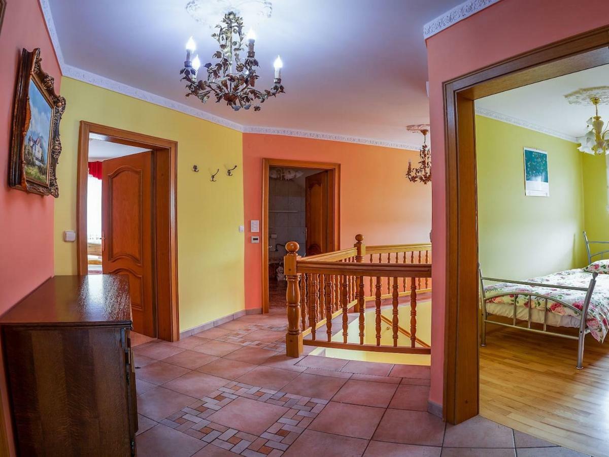Apartma Ajda Komenda Ngoại thất bức ảnh